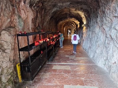 Kloostergang heiligdom Covadonga